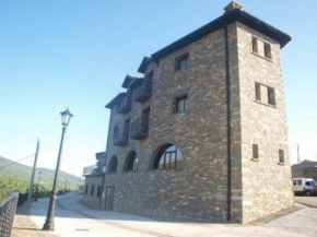 Гостиница Apartamentos Pirineos Ordesa  Эль-Пуэйо-Де-Арагвас
